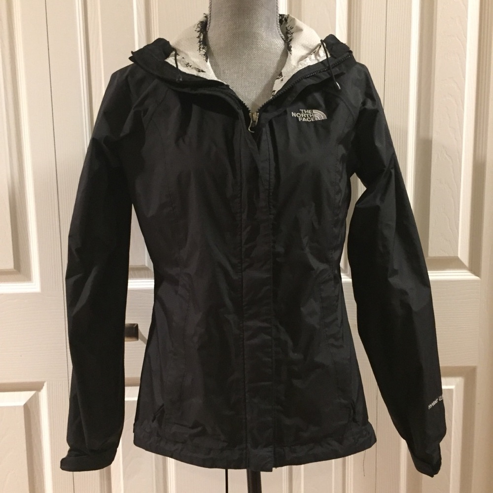 ❌SOLD❌North Face Resolve Rain Jacket LINER PEELING